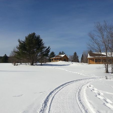 Muddy Moose Hotel Morrisville Exterior foto