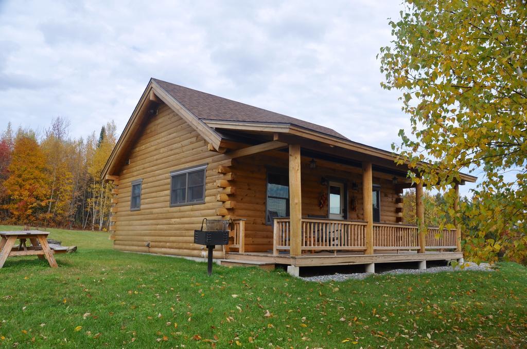 Muddy Moose Hotel Morrisville Exterior foto