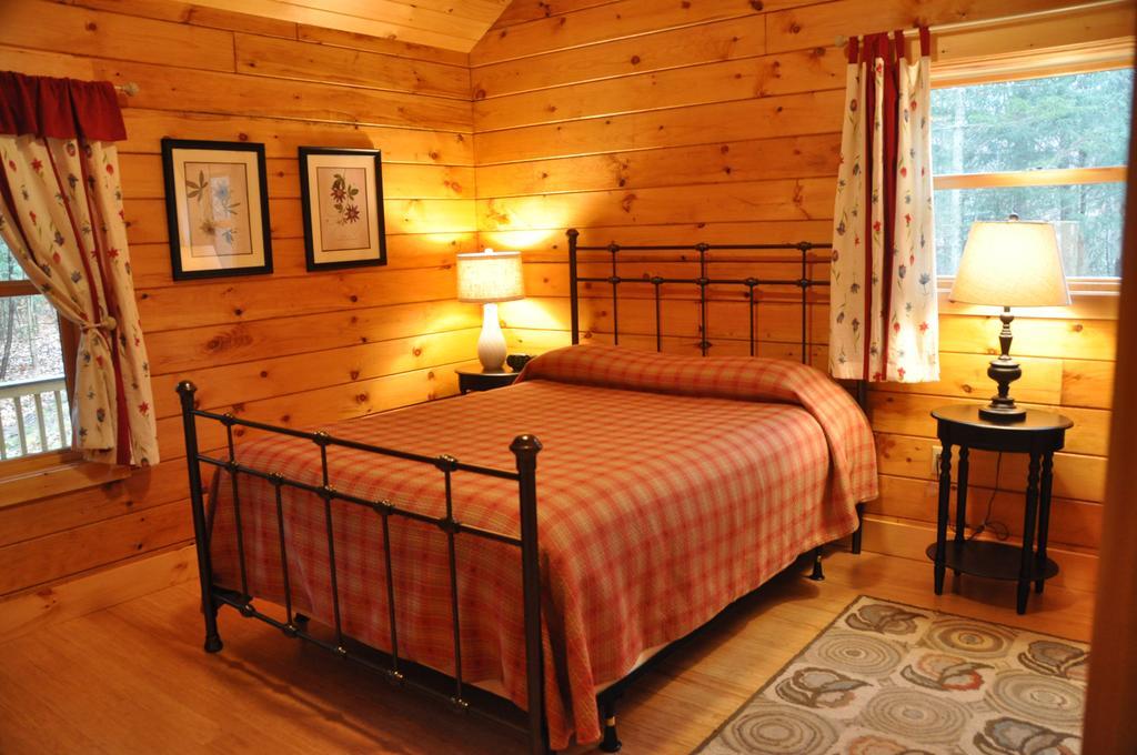 Muddy Moose Hotel Morrisville Exterior foto